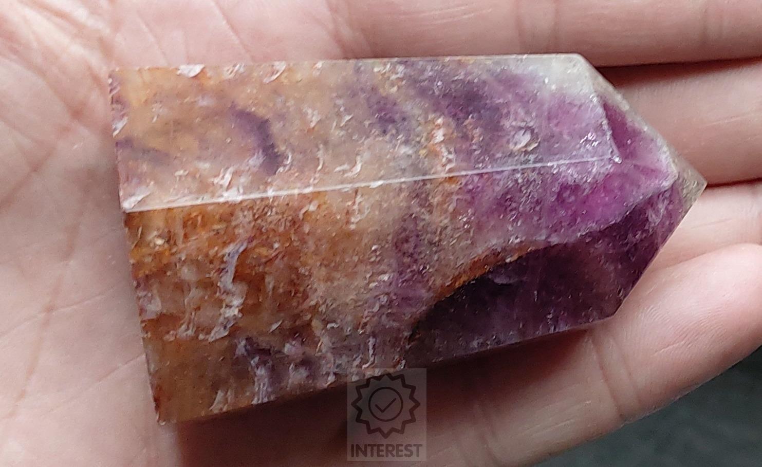 Fluorit broušená špice 184,42gr.