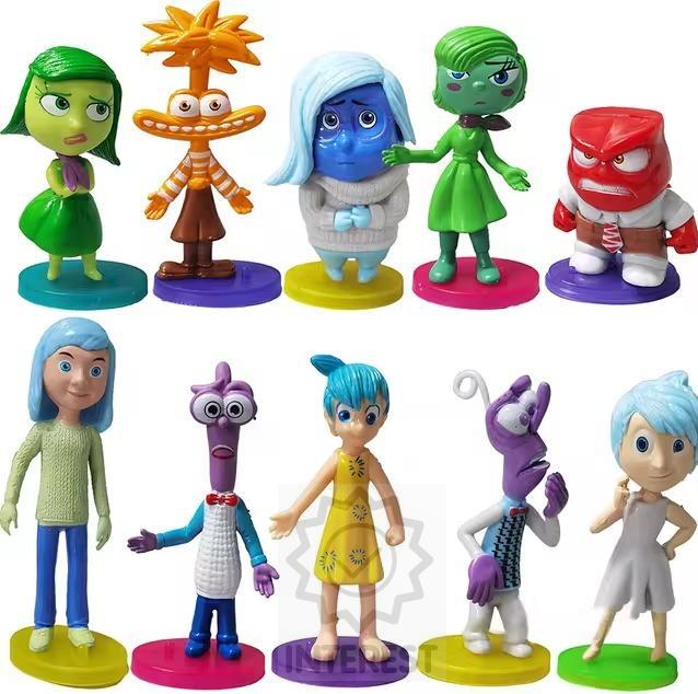 Figurky - V Hlavě 10 kusů figurek.