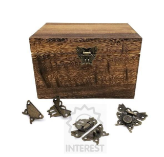 Precizní kovový uzávěr ve tvaru motýla na dřevěné krabičky a jiné.